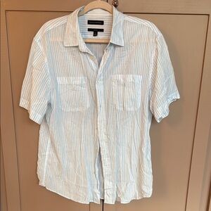 Banana Republic Men's Blue and White Striped Shirt